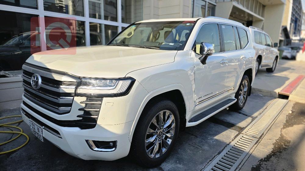 تويوتا لاندكروزر